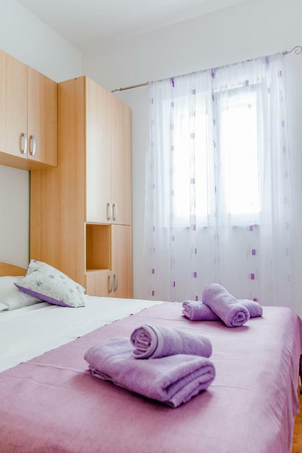 Holiday House Barbara Supetar Exterior foto