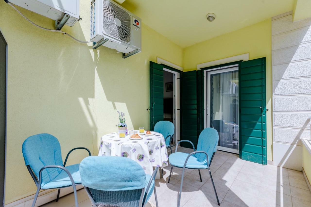 Holiday House Barbara Supetar Exterior foto