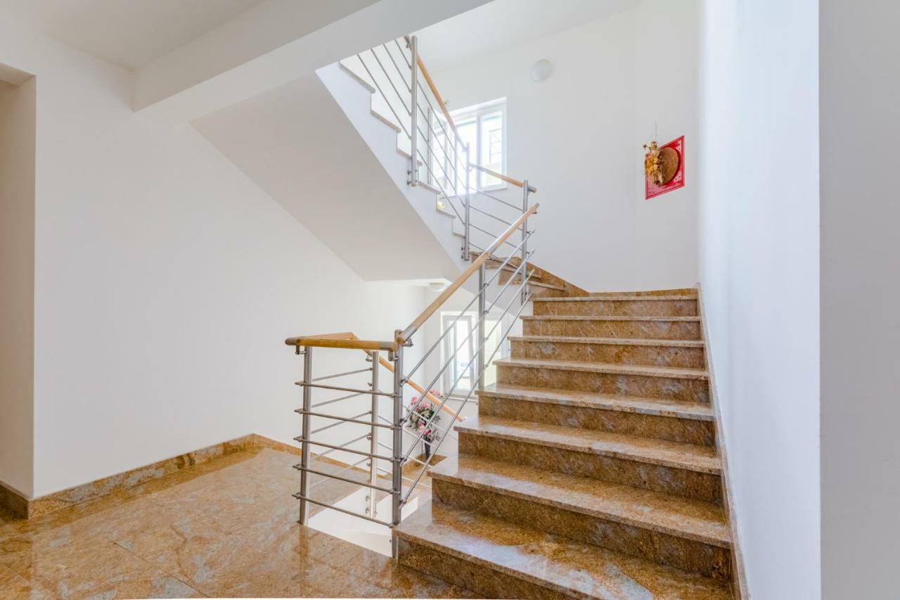 Holiday House Barbara Supetar Exterior foto