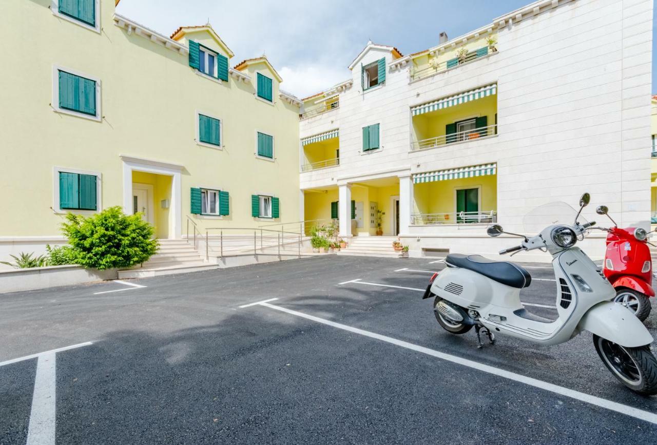 Holiday House Barbara Supetar Exterior foto